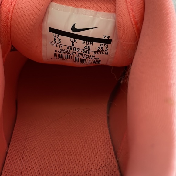 Nike Golf - Picture 4 of 4